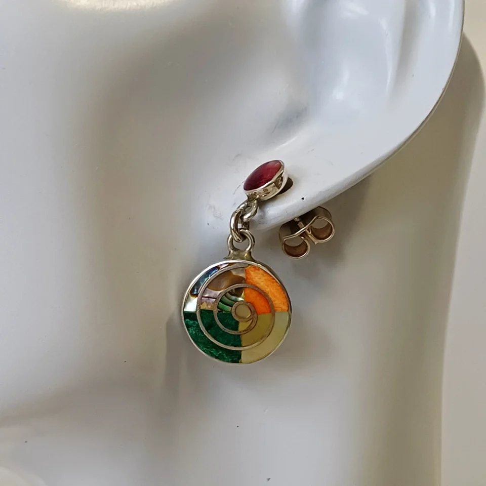 Spiral Spóndylu Purple Rainbow Earrings