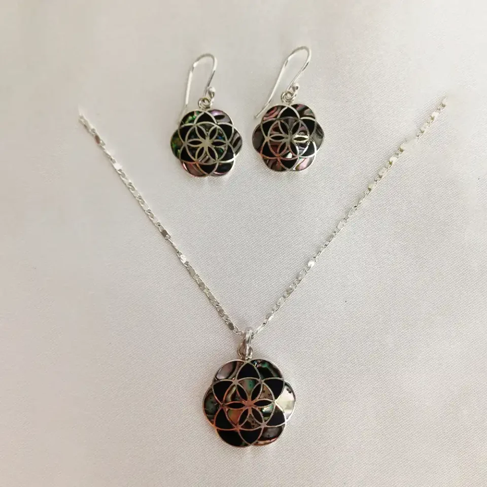Flower of Life Abalone & Onyx Set